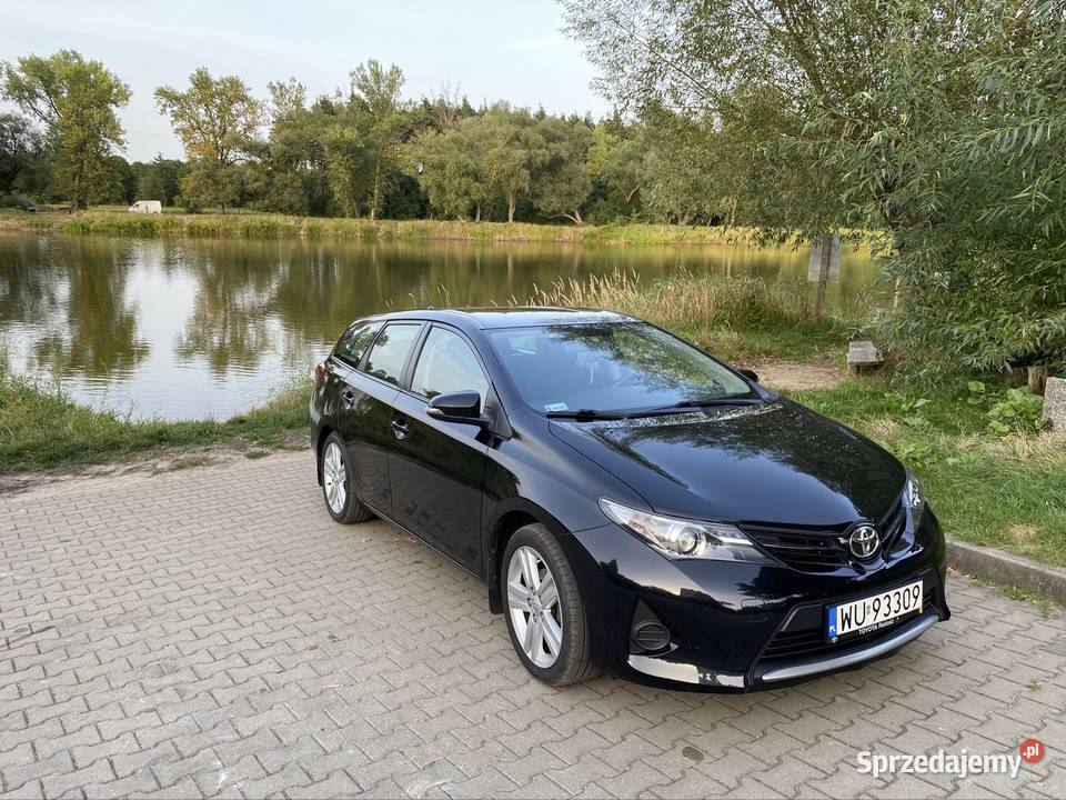 Toyota Auris II Touring Sports Kombi 16 132