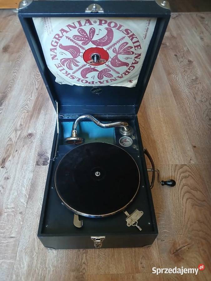 Gramofon z lat 20XX wieku Kraków
