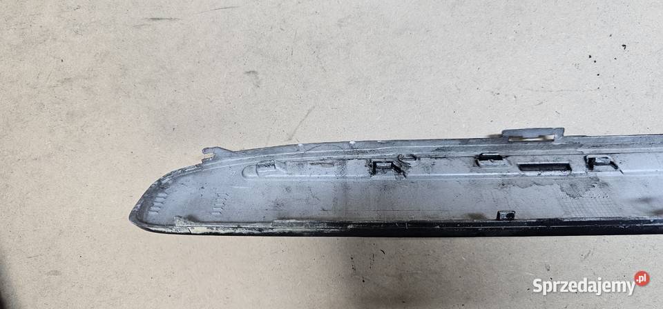 Listwa zderzaka prawa mercedes w210 lift Pozostałe Zbąszyń