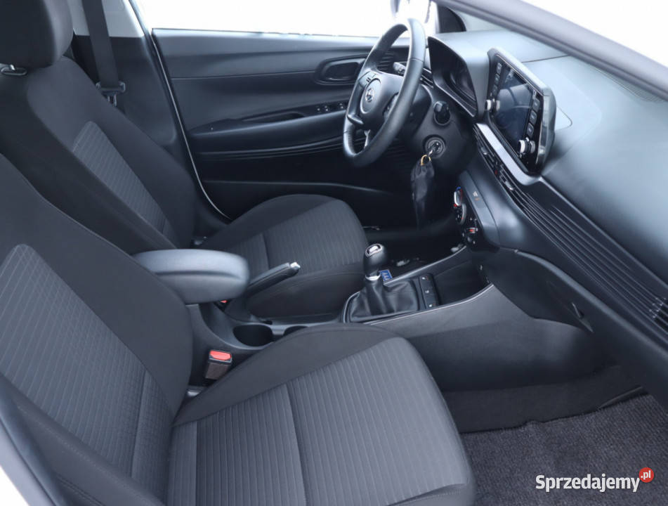 Hyundai i20 12 MPI biały Piaseczno
