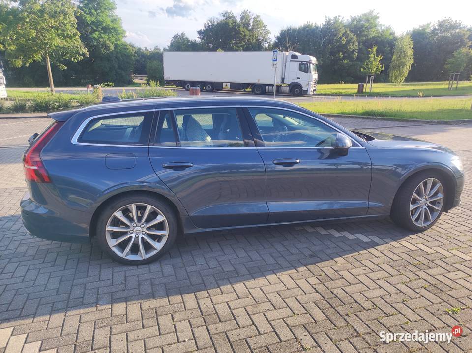 Volvo V60 II D4 Geartronic6 Full Skóra Salon diesel Jodłów sprzedam