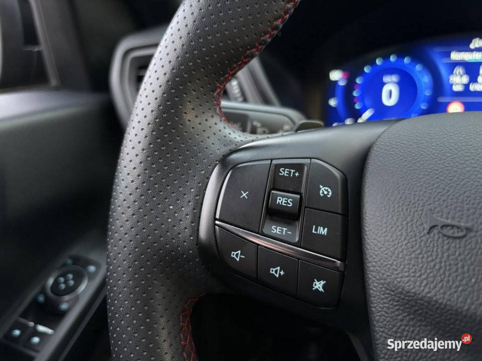 FORD Kuga 2022r Salon Bogata wersja Warszawa