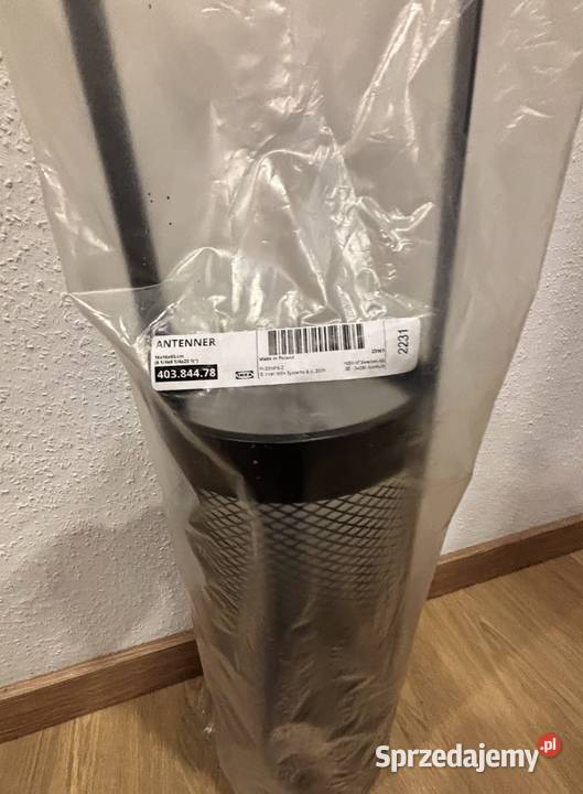 Stalowy stojak z uchwytem na parasole