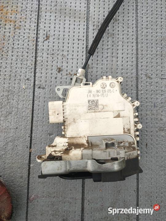Audi A4 B8 A5 ZAMEK DRZWI LEWY TYŁ 8K0839015C