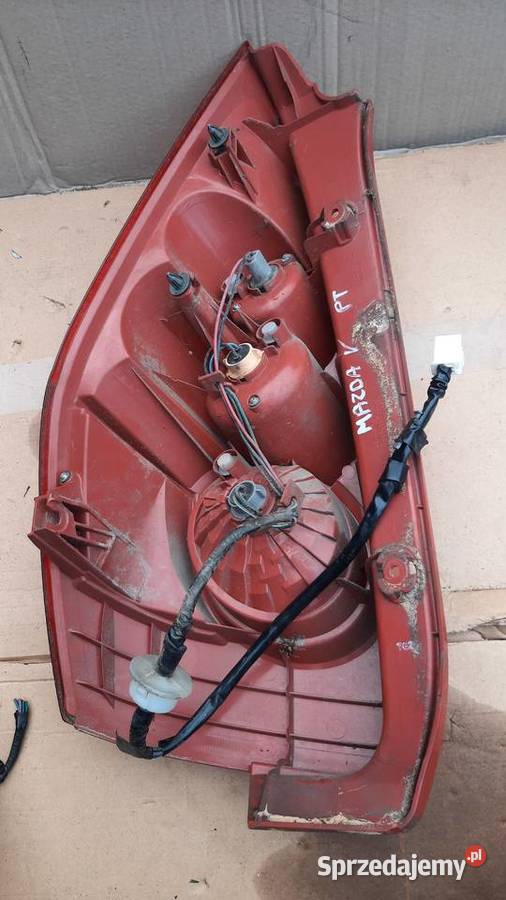 lampa tylna prawa lewa MAZDA 5 oryginał 0508r dolnośląskie Dębno