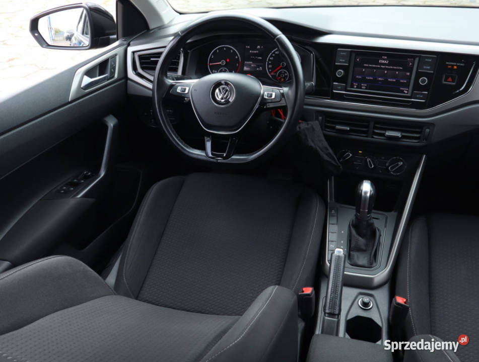 VW Polo 10 TSI automatyczna Samochody osobowe Łódź