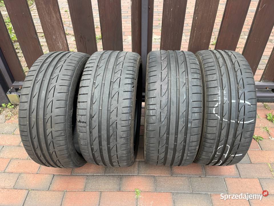 22540R19 89Y Bridgestone Potenza S001 RFT Grzebienisko