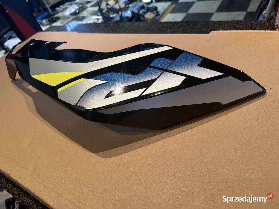 BMW S 1000 XR s1000xr K69 Owiewka plastik Bok Poznań sprzedam