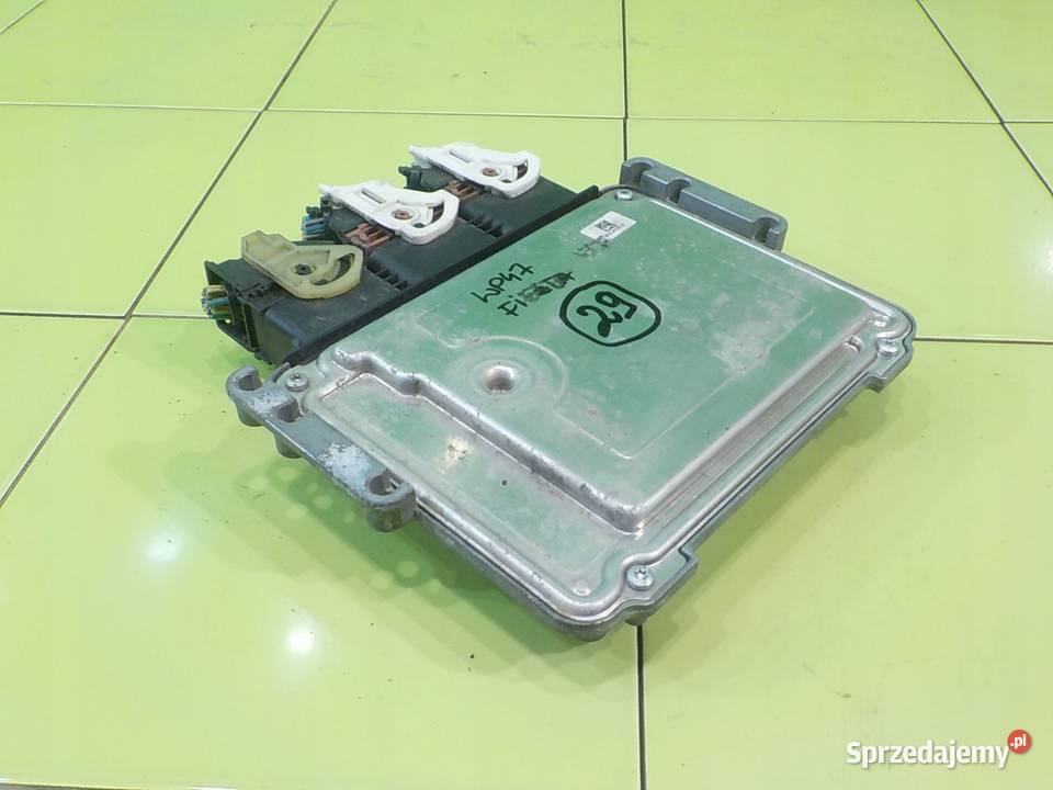 FORD FIESTA MK7 LIFT 16 TDCI 14r 5D sterownik Suków