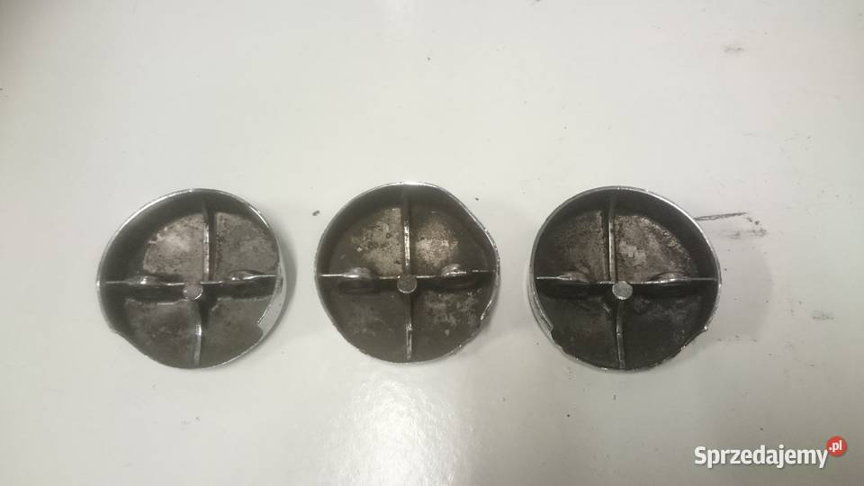 Suzuki GS 450 dekielki głowicy Słupsk