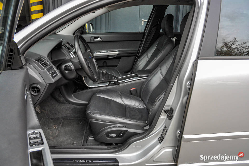 Volvo V50 Lift 20092010 r Skóry Bezwypadkowy diesel Wrocław sprzedam
