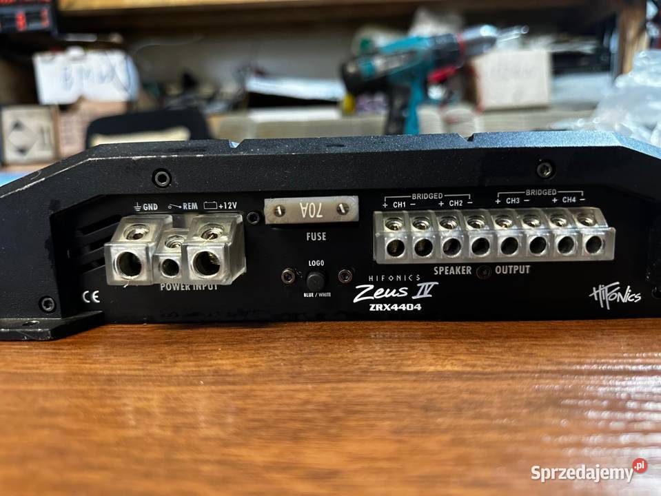 Wzmacniacz HIFONICS ZEUS ZRX4404 Ilość kanałów 4 Toruń