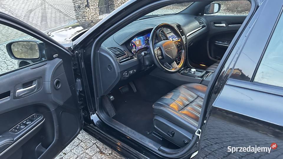 CHRYSLER 300S 36 304 2019r 300S