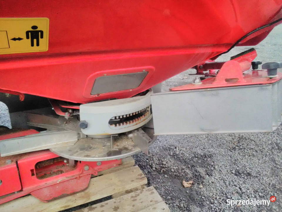 Rozsiewacz nawozów mineralnych KVERNELAND EXACTA Łojowice