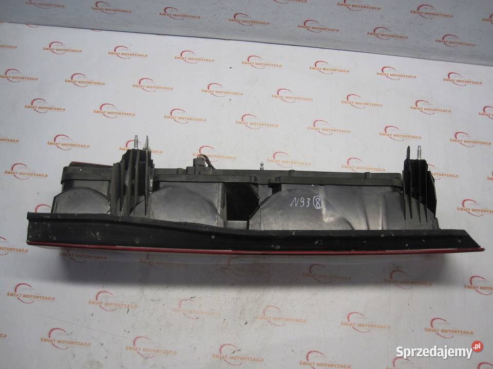 RENAULT MASTER III 14r lampa prawa tył