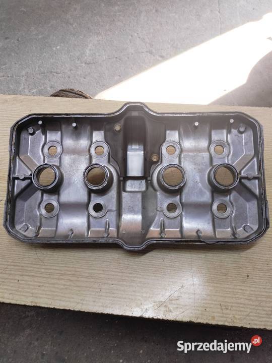 Pokrywa zaworowa Honda CBR 600 f1 PC 23 Łubno