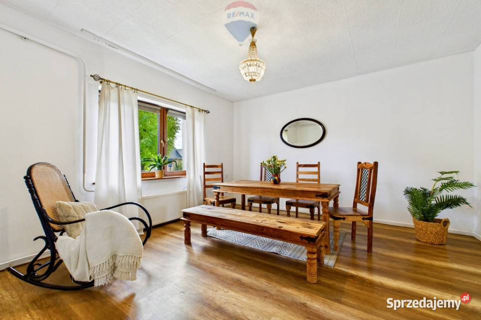 Dom modernizacji gotowy do zamieszkania asfalt Swarzynice