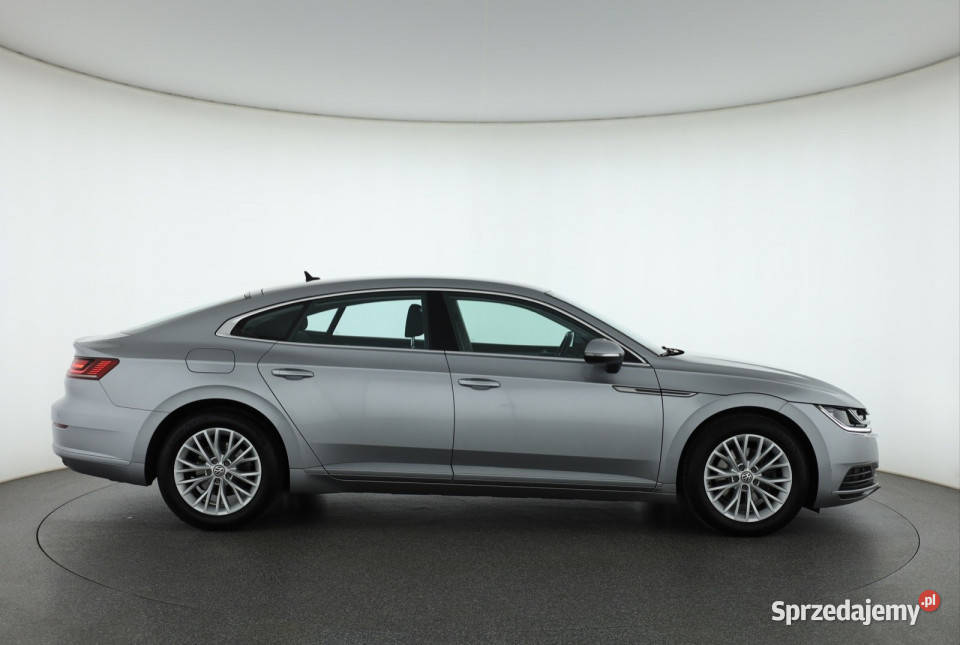 VW Arteon 20 TSI 83977km mazowieckie Piaseczno