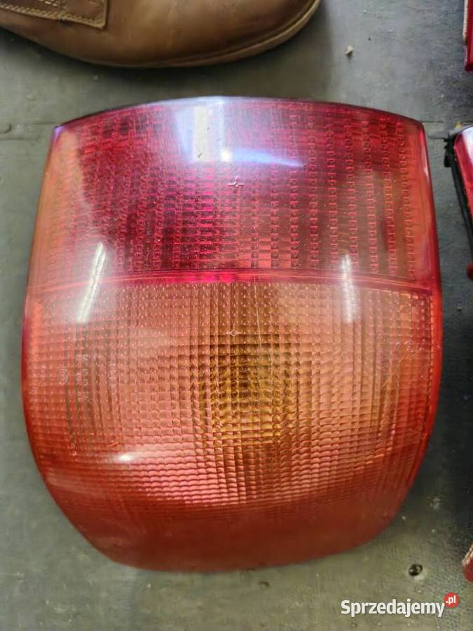 Lampy Audi 80 B4 sedan seima italiana Legnica