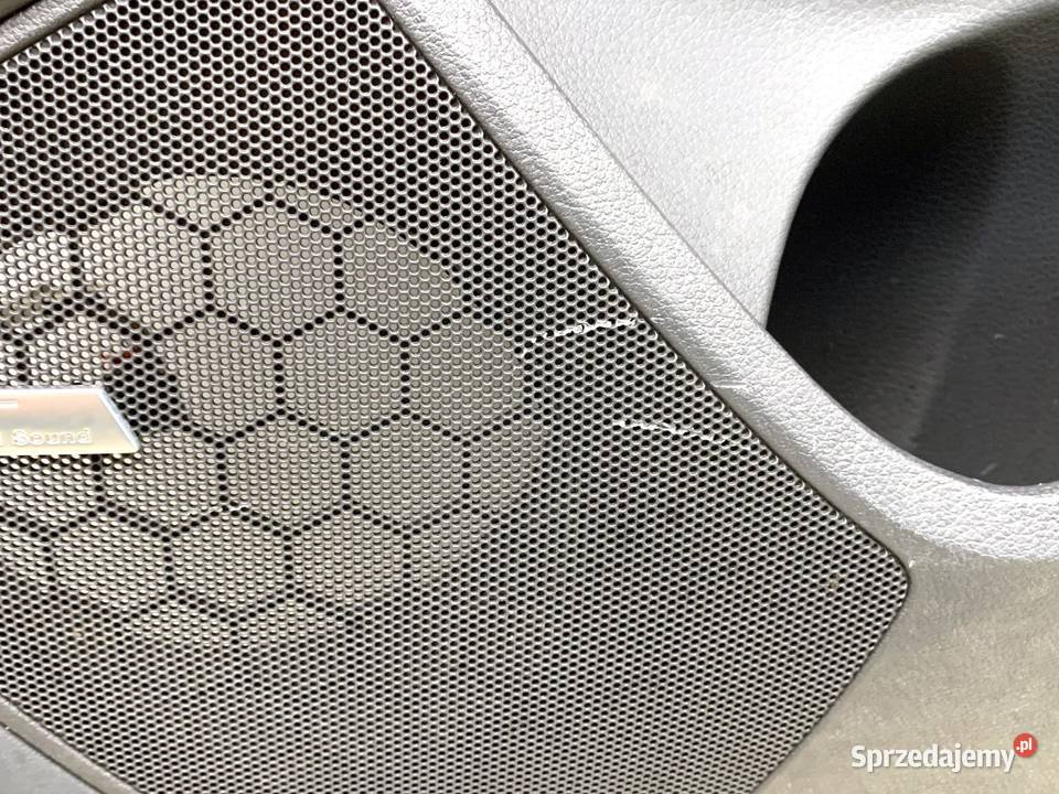 BOCZEK DRZWI PRAWY TYŁ AUDI Q7 4L Hatchback 0616 osobowe