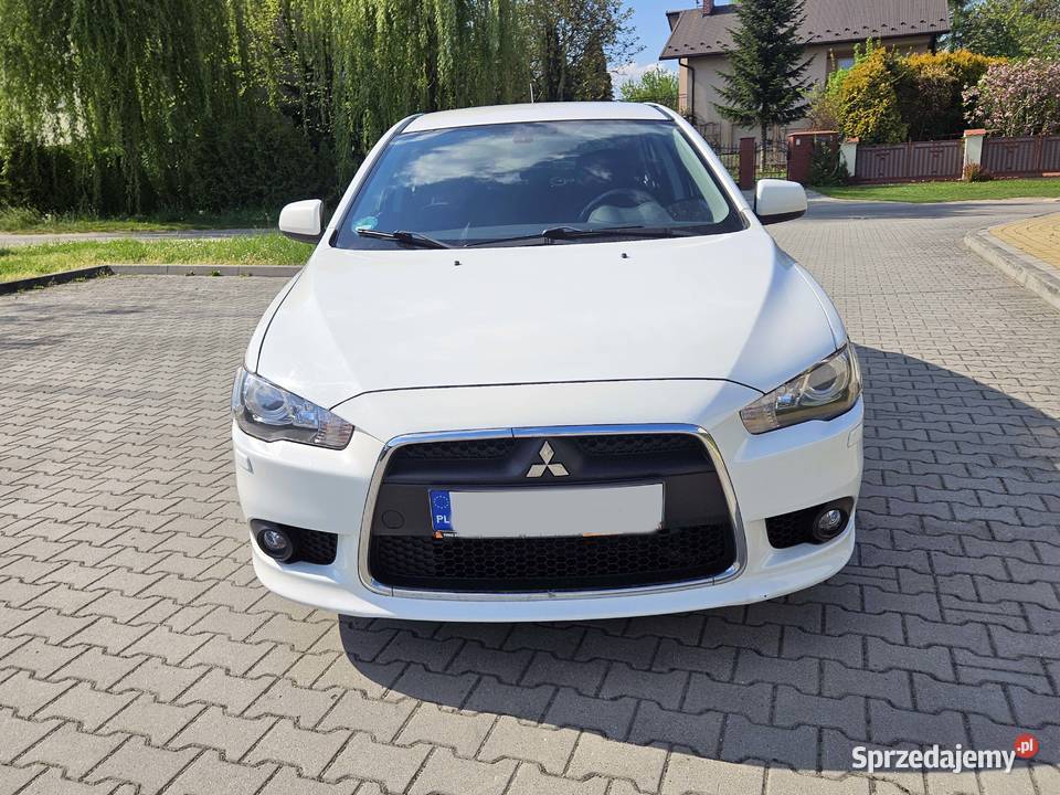 Mitsubshi Lancer 16 benzyna 2011 Rok produkcji 2011 Lancer