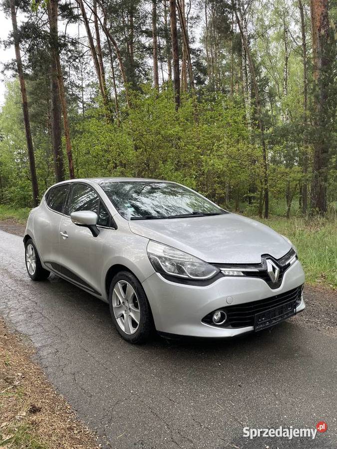 Renault clio 15 15 90 koni kamera klimatronik świętokrzyskie