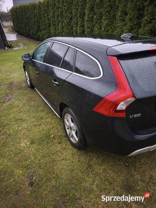 Sprzedam samochód marki Volvo V60 2011 r diesel hak Zagórzyca sprzedam