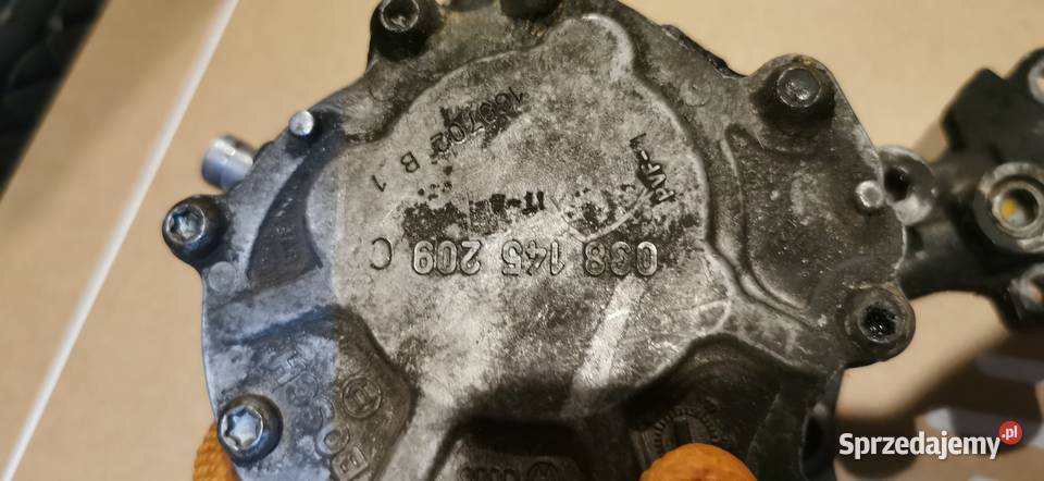 VACUM POMPA 038145209C VW GOLF V SEAT AUDI SKODA osobowe Łódź sprzedam