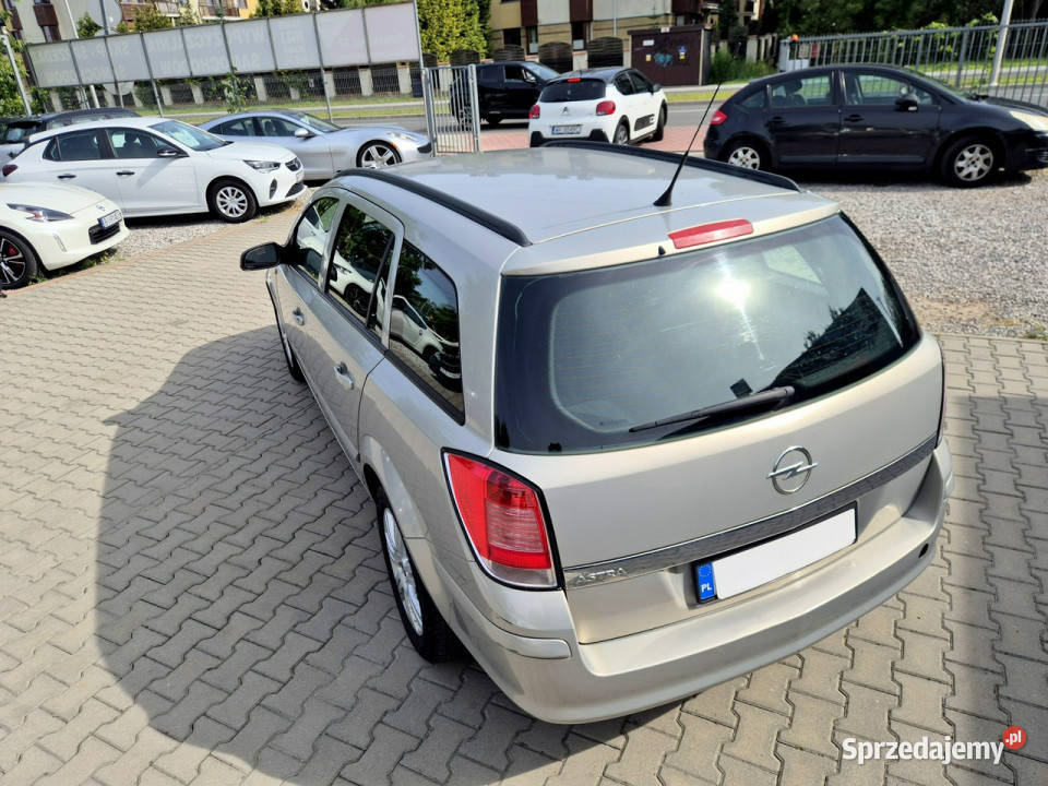 Opel Astra Benzyna H 20042014 srebrny Konstancin-Jeziorna sprzedam