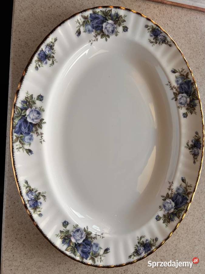 Owalny półmisek z kolekcji porcelany kostnej Legionowo