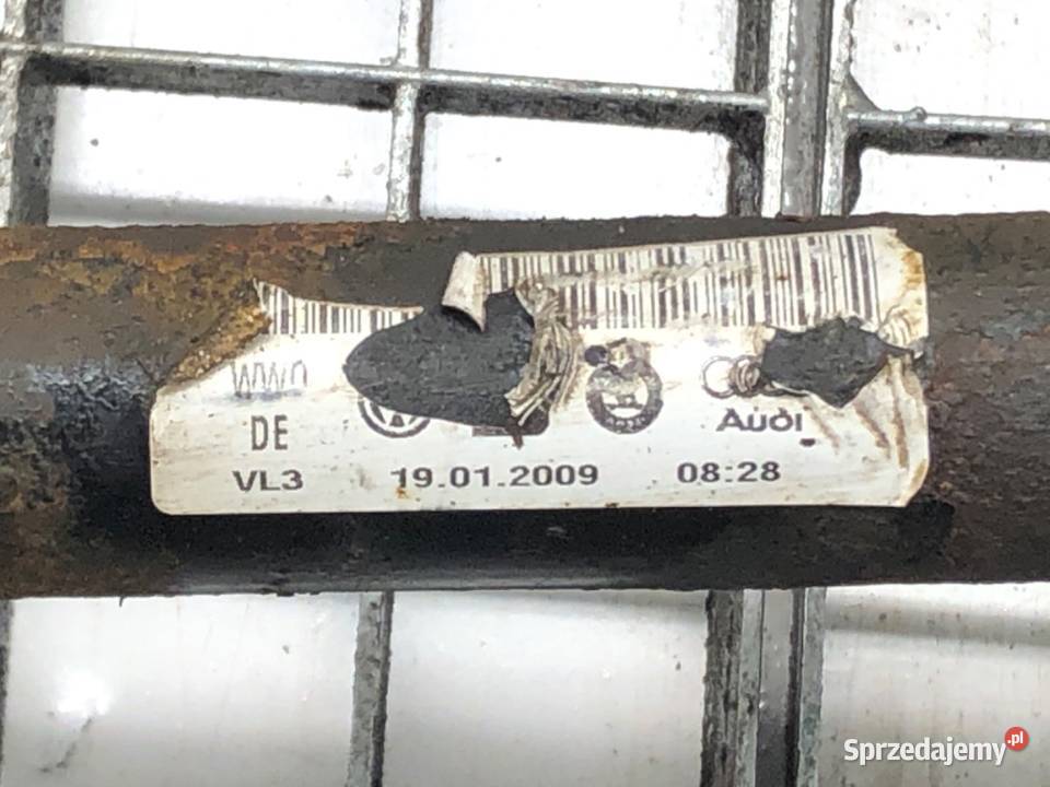 PÓŁOŚ PRAWY PRZÓD VW SCIROCCO III 14 160 0817 osobowe