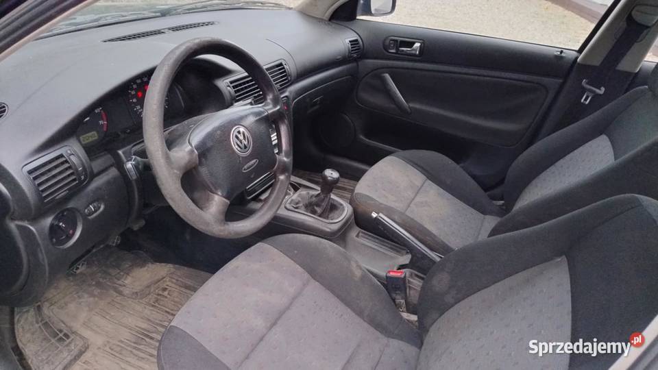 Passat b5 16 gaz 97r Passat Dobre sprzedam
