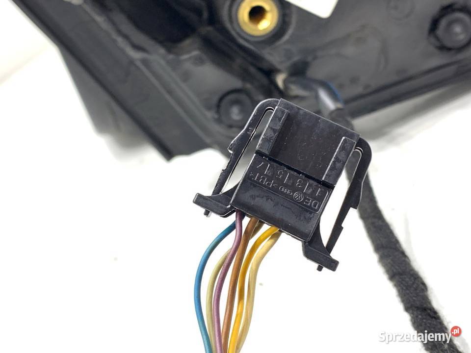 LUSTERKO LEWY SKODA RAPID Hatchback NIEBIESKI Lusterka zewnętrzne sprzedam