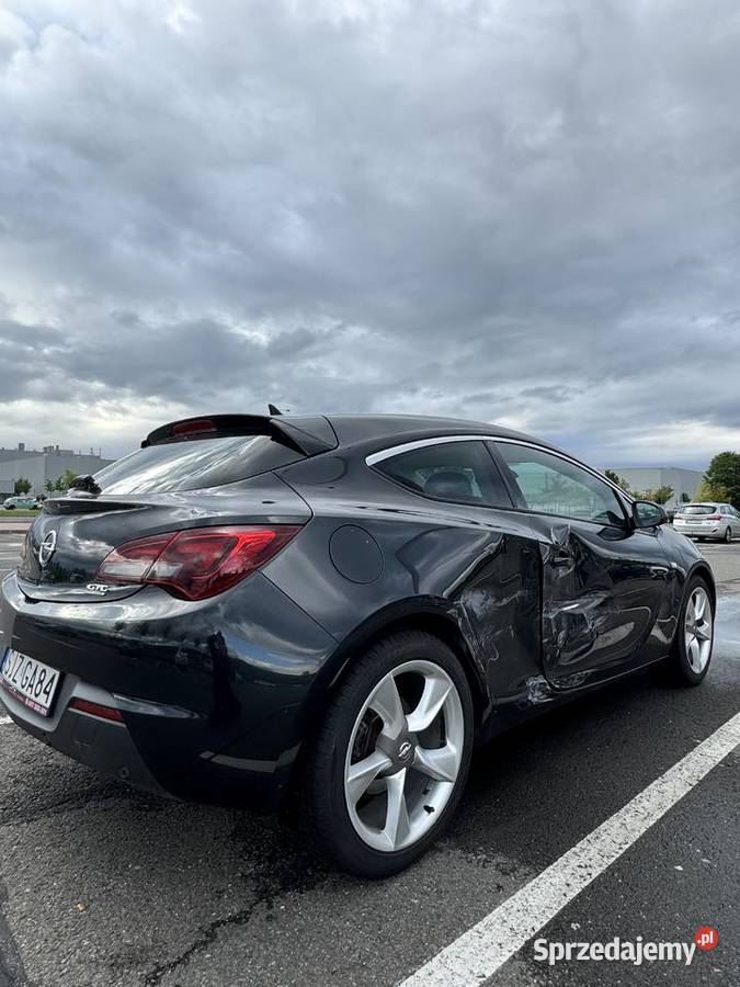 Opel astra j 20cdti gtc
