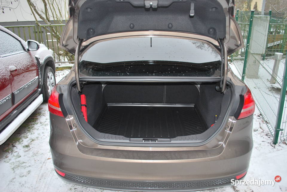 Ford Focus mk III krajowy i bezwypadkowy dolnośląskie Wisznia Mała