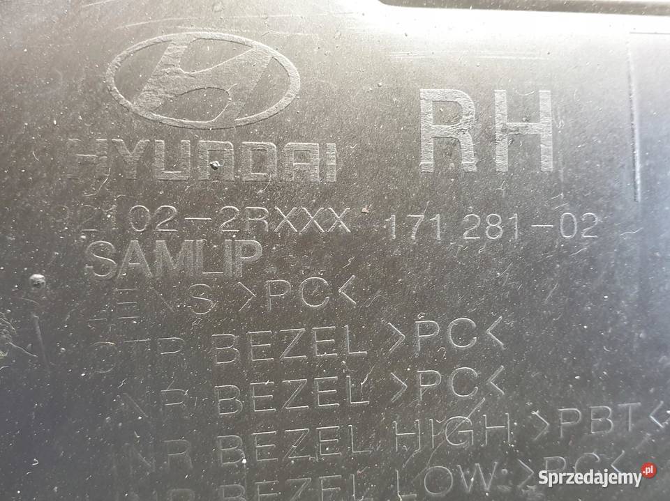 LAMPA PRAWA Hyundai i30 LIFT PRZEDNIA prawy Chełm
