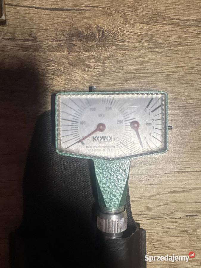 Manometr do kół prl