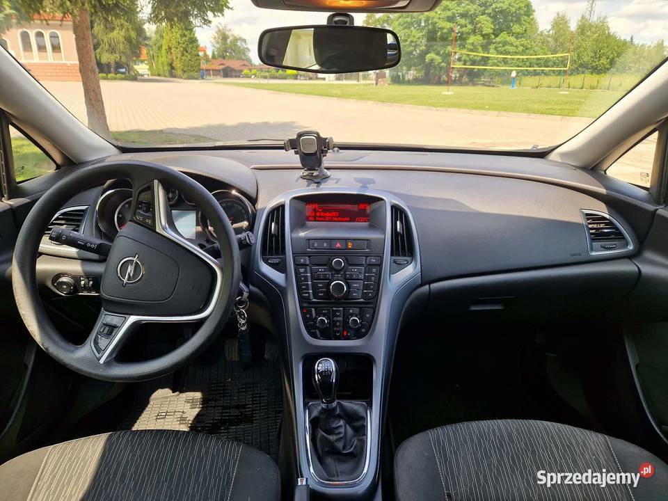 Opel Astra 17cdti 110 Rok produkcji 2012 dolnośląskie Wałbrzych sprzedam