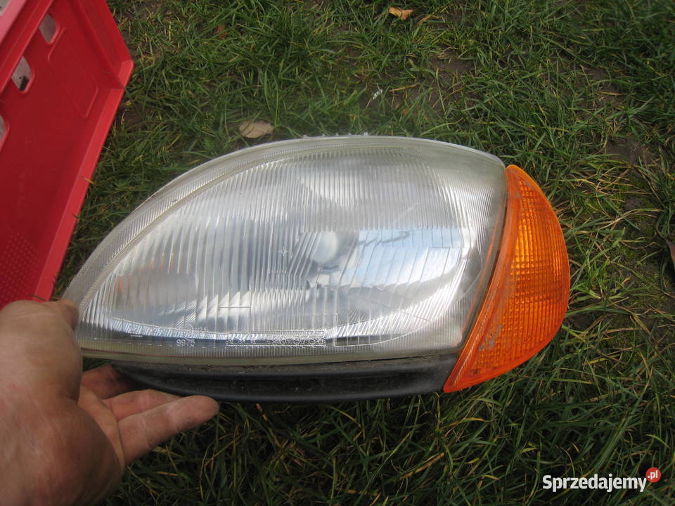 Lampa lewa z kierunkowskazem Fiat Seicento 600 Kraków