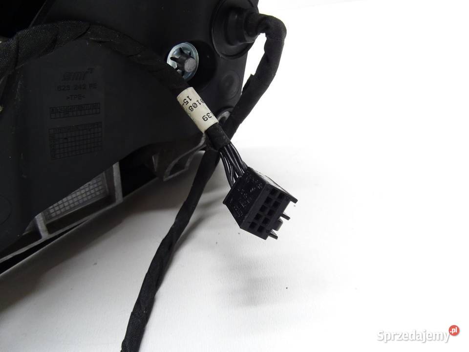 LUSTERKO PRAWE PRAWY PRZÓD PRZEDNIE MERCEDES osobowe małopolskie