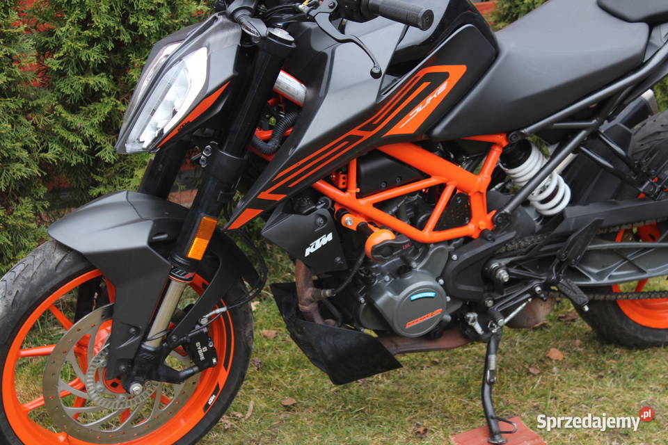 KTM DUKE 125 2022 Raty na telefon zamiana dowóz Rok produkcji 2022 Goleniów sprzedam