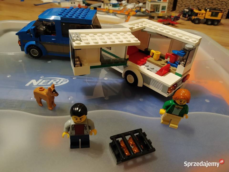Zestaw LEGO City 60117 Van z przyczepą Wrocław