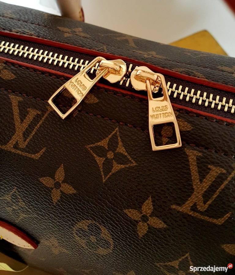 Torebki z monogramem od Louis Vuitton - jeden z najczęśćiej