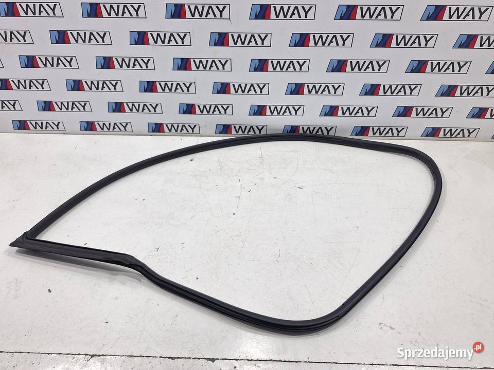 BMW F21 USZCZELKA DRZWI PRAWY PRZÓD ORYGINAŁ sprzedam