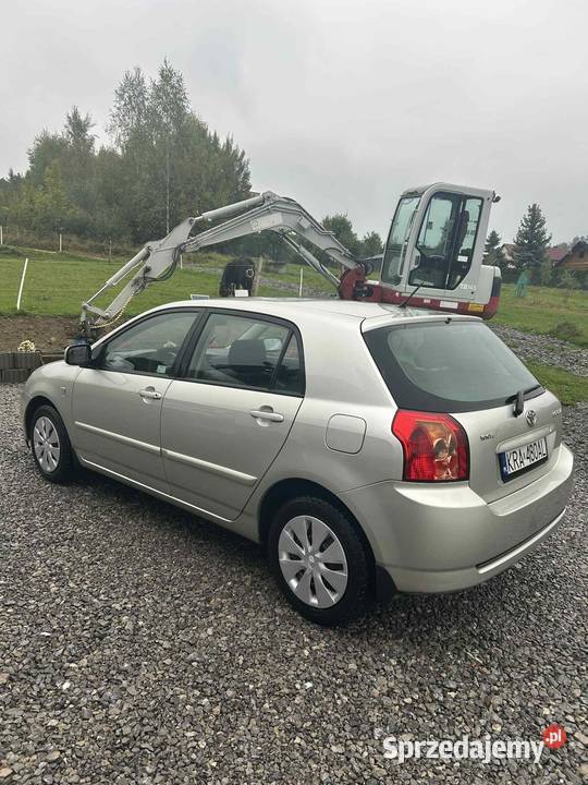 Toyota Corolla 14 benzyna