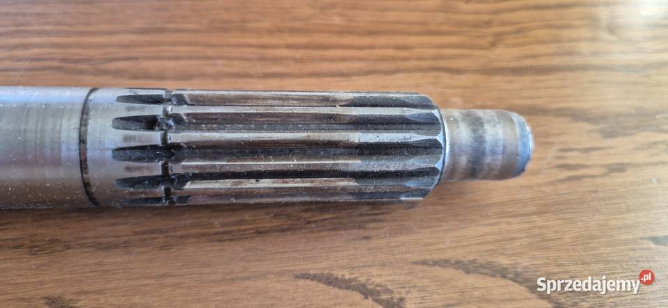 Wałek sprzęgłowy Claas Renault