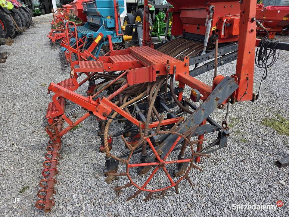 Siewnik Nabudowany ROGER 3 metry 24 redlice duży Gąsewo sprzedam