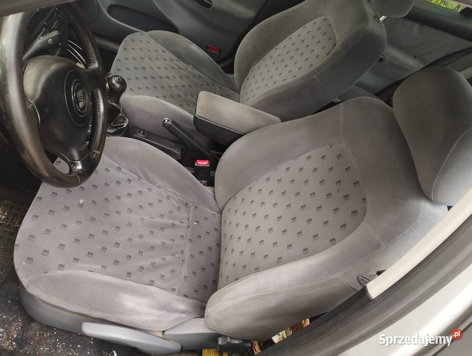Lampy przednie Leon 1 Sosnowiec