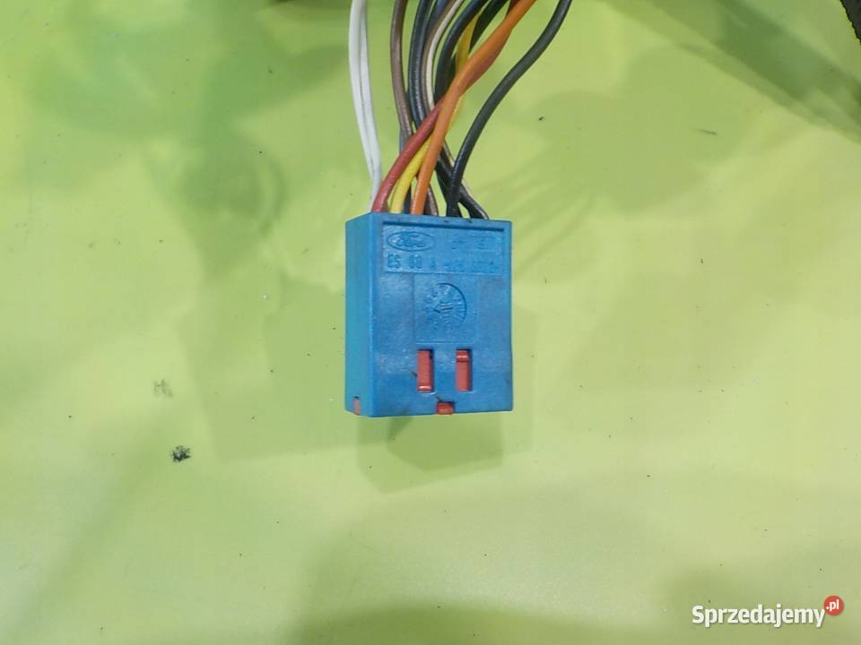 VOLVO C70 II 24 D AUT 07r 2D lusterko lewe