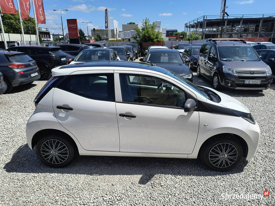 Toyota Aygo 1 włascicielNISKI PRZEBIEGczujniki Bydgoszcz